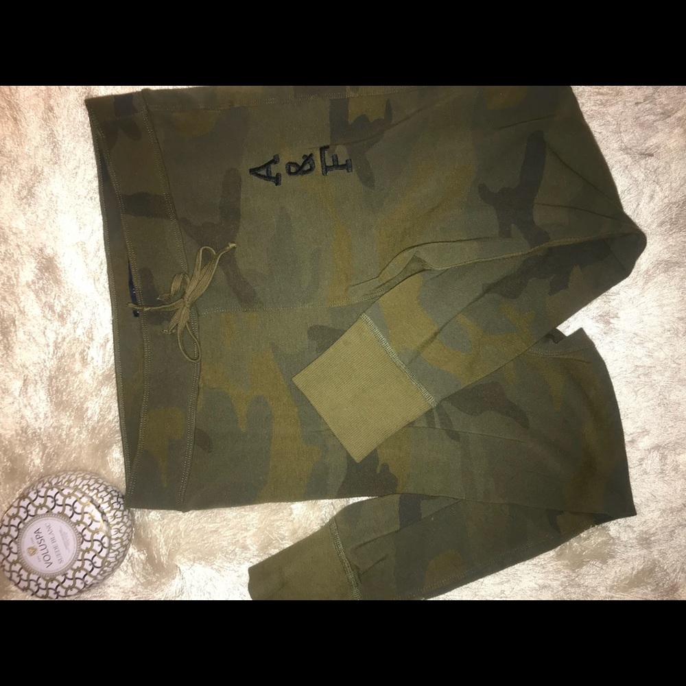 Abercrombie and Fitch Camo Joggers